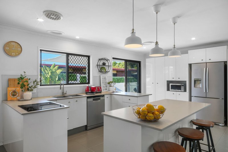 Photo - 43 Yangoora Crescent, Ashmore QLD 4214 - Image 2
