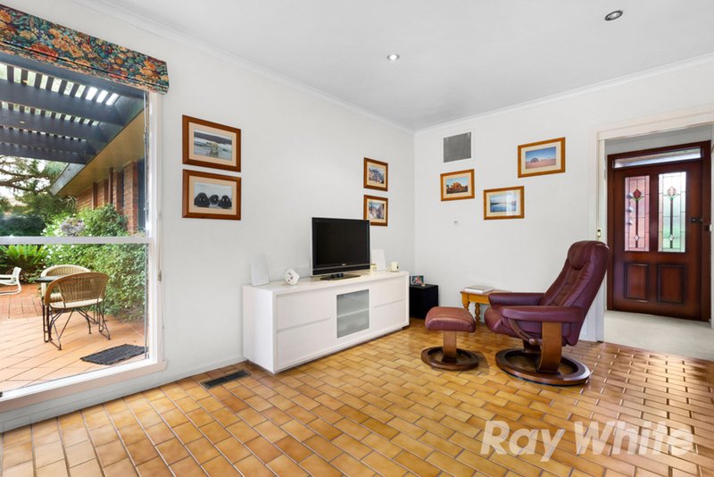 Photo - 43 York Street, Glen Waverley VIC 3150 - Image 5