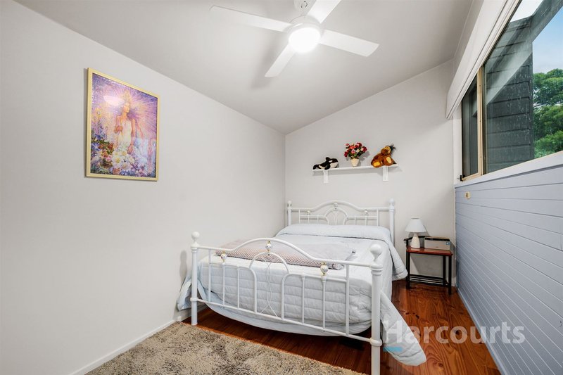 Photo - 43 Yorkminster Avenue, Wantirna VIC 3152 - Image 6