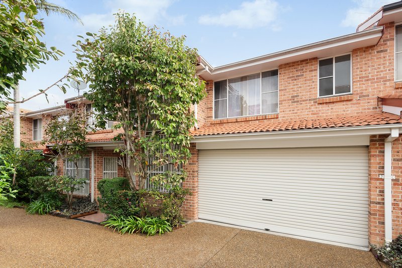 Photo - 4/30-32 Albion Street, Roselands NSW 2196 - Image 1