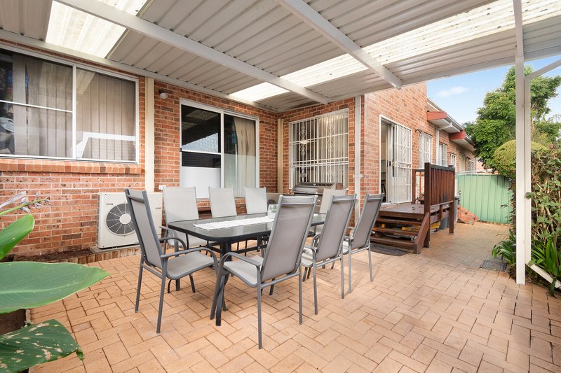Photo - 4/30-32 Albion Street, Roselands NSW 2196 - Image 8