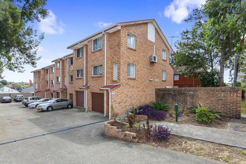 Photo - 4/30-32 Mccourt Street, Wiley Park NSW 2195 - Image 1