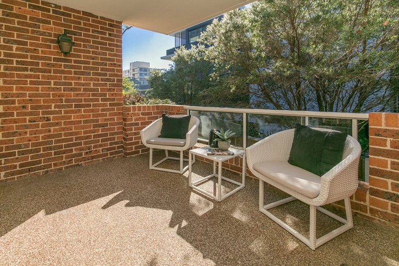 Photo - 4/30-34 Parraween Street, Cremorne NSW 2090 - Image 4