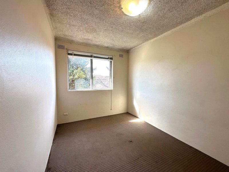 Photo - 4/30 Arthur Street, Punchbowl NSW 2196 - Image 5