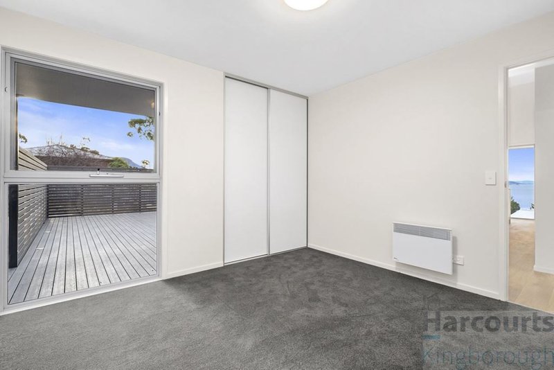 Photo - 4/30 Caladium Place, Blackmans Bay TAS 7052 - Image 14