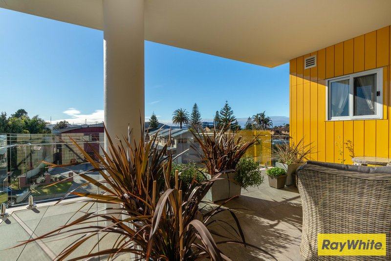 Photo - 4/30 Golf Links Drive, Batemans Bay NSW 2536 - Image 5