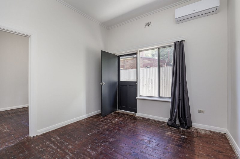 Photo - 4/30 Lancia Road, Croydon Park SA 5008 - Image 4