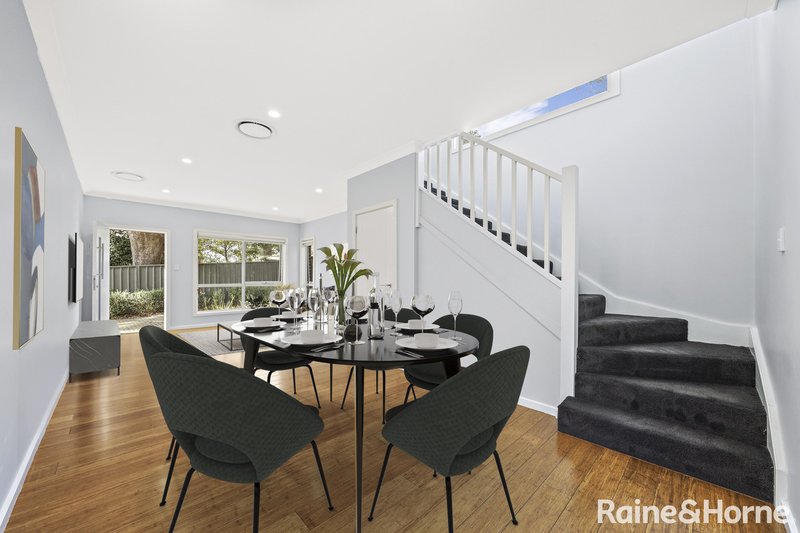 Photo - 4/30 Robertson Street, Helensburgh NSW 2508 - Image 2