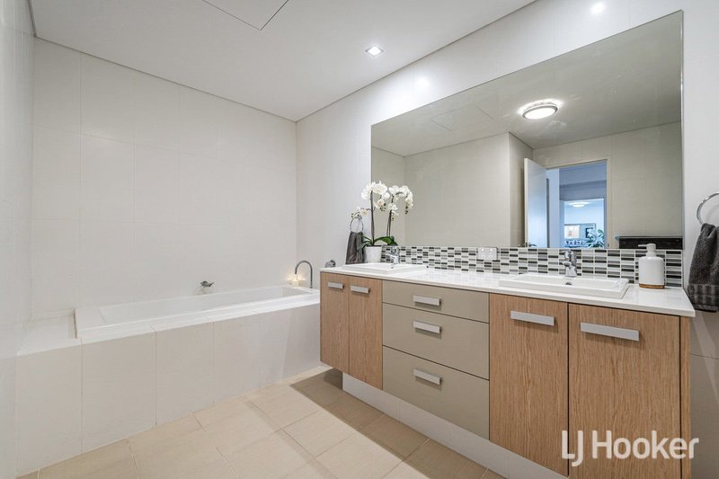 Photo - 4/30 Sirrocco Drive, Erskine WA 6210 - Image 23