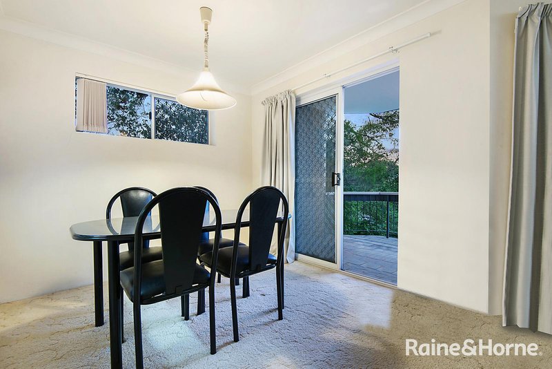 Photo - 4/30 Waverley Road, Taringa QLD 4068 - Image 8