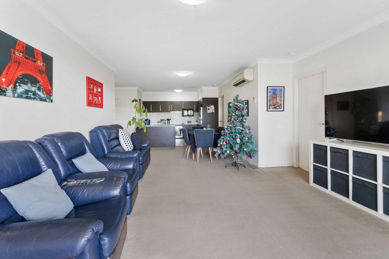 Photo - 4301/12-14 Executive Drive, Burleigh Waters QLD 4220 - Image 2