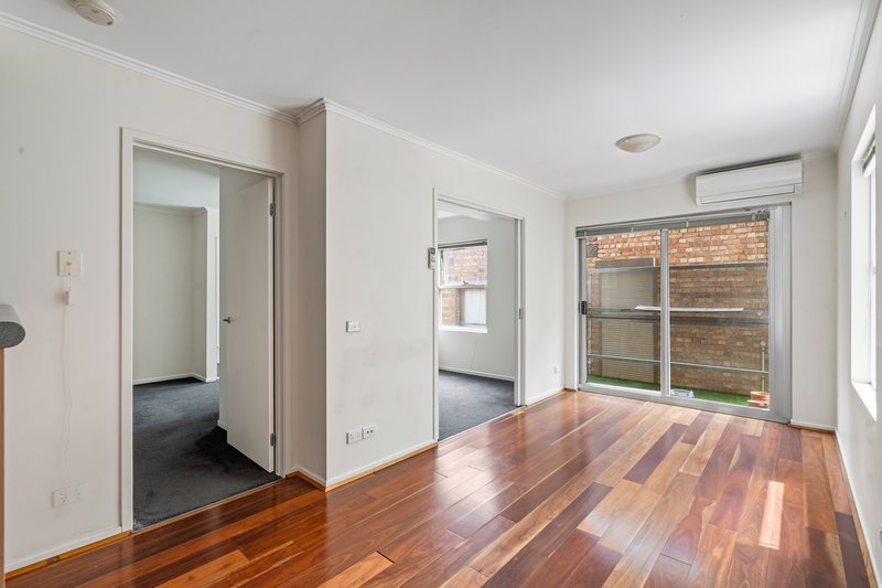 Photo - 430/118 Franklin Street, Melbourne VIC 3000 - Image 3