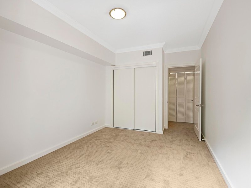 Photo - 4302/141 Campbell Street, Bowen Hills QLD 4006 - Image 9