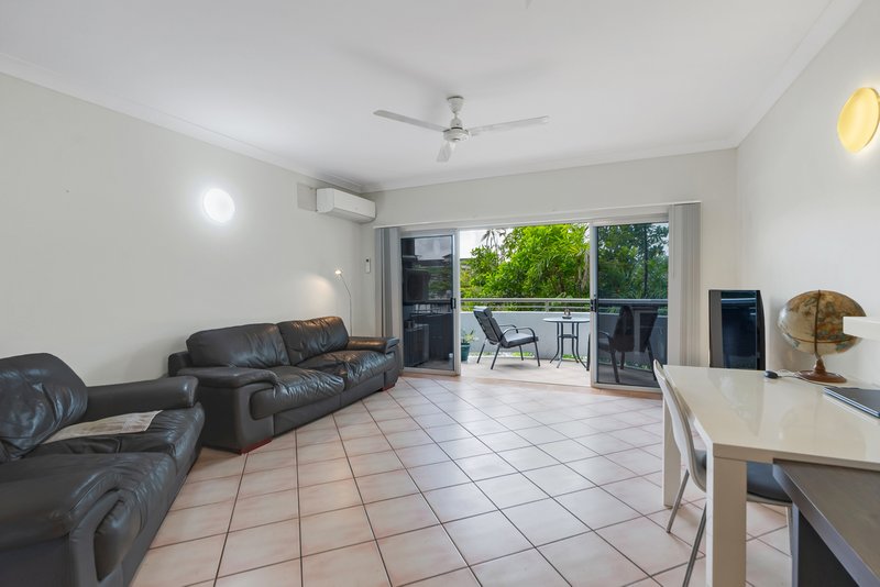 Photo - 4/303-305 Lake Street, Cairns North QLD 4870 - Image 3