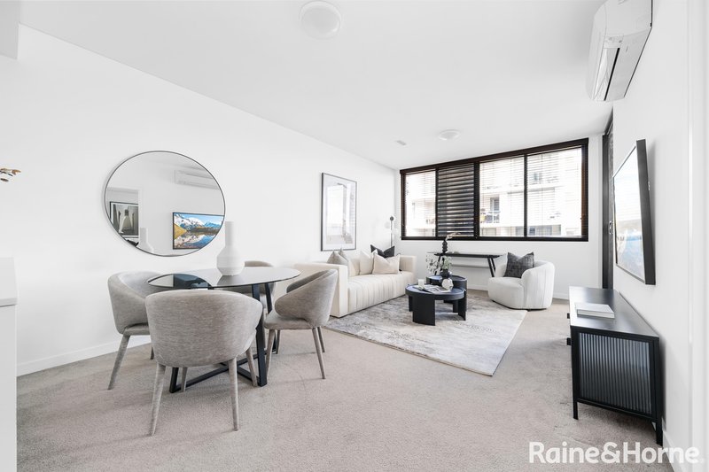 Photo - 4303/50 Pemberton Street, Botany NSW 2019 - Image 1