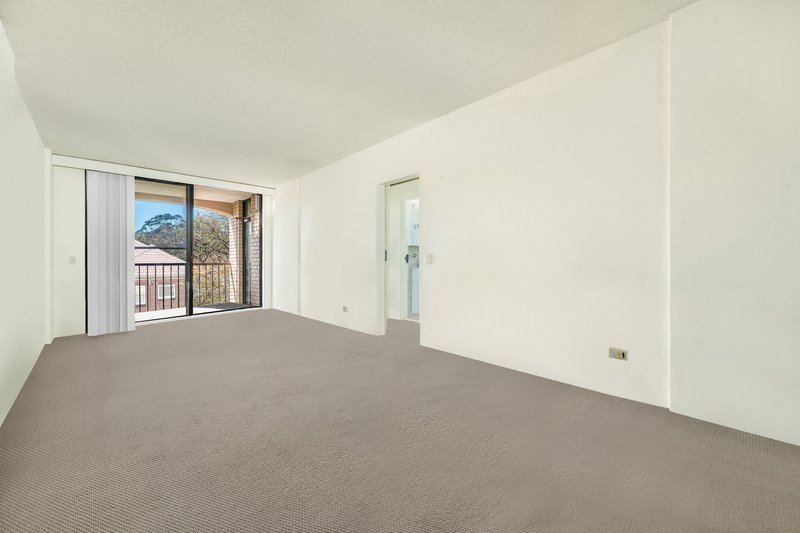 Photo - 43/1-3 Dalley Street, Bondi Junction NSW 2022 - Image 3