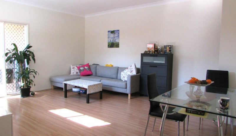 Photo - 4/31-33 Millett Street, Hurstville NSW 2220 - Image 3