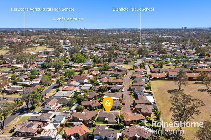 Photo - 4/31 Belmont Road, Glenfield NSW 2167 - Image 11