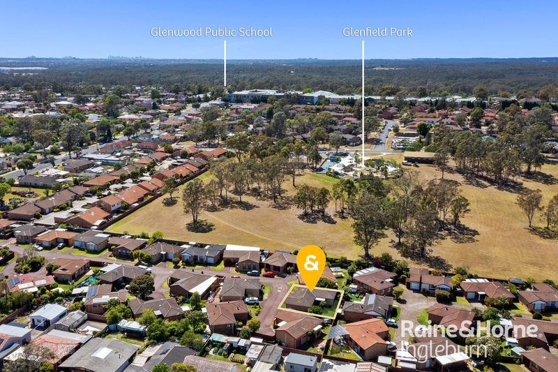 Photo - 4/31 Belmont Road, Glenfield NSW 2167 - Image 13