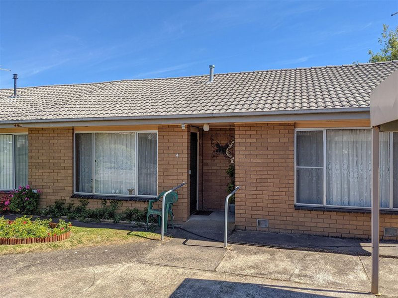 4/31 Beverin Street, Sebastopol VIC 3356