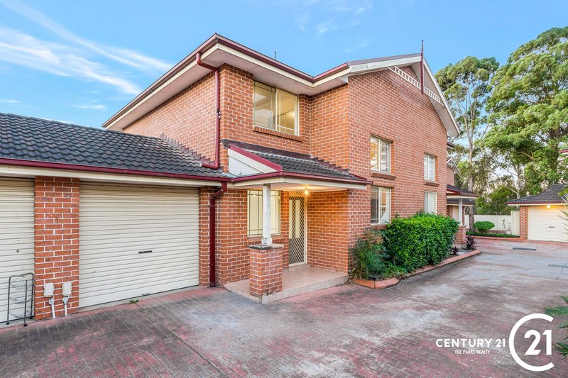 Photo - 4/31 Corriedale Street, Wakeley NSW 2176 - Image 1