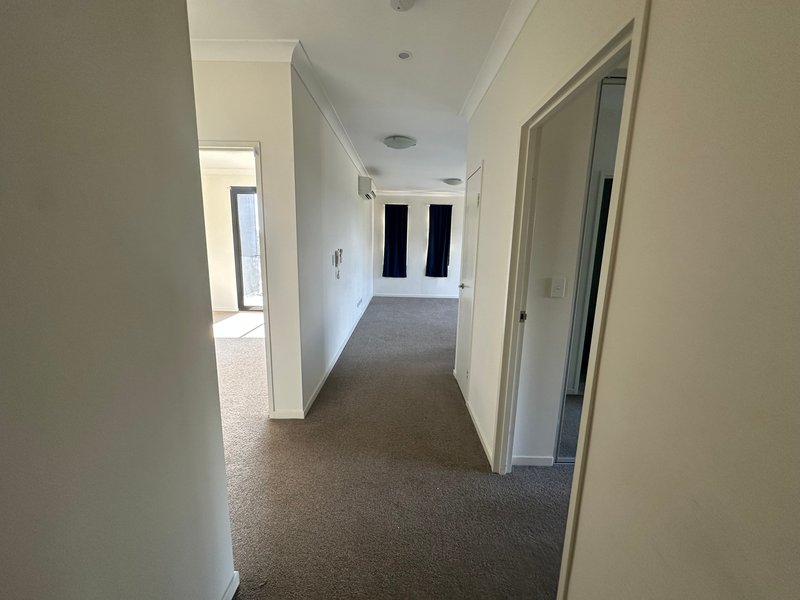 Photo - 43/1 Drinkwater Lane, Edmondson Park NSW 2174 - Image 5