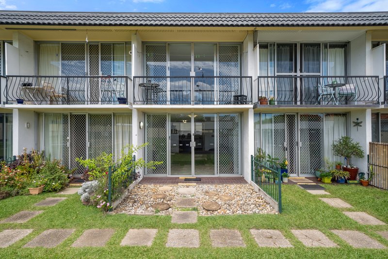 4/31 King Street, Woody Point QLD 4019