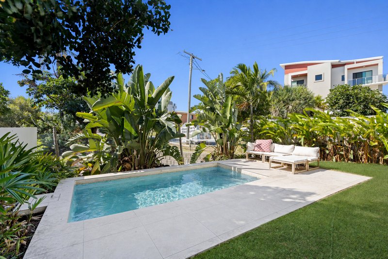 Photo - 4/31 Madang Crescent, Runaway Bay QLD 4216 - Image 20