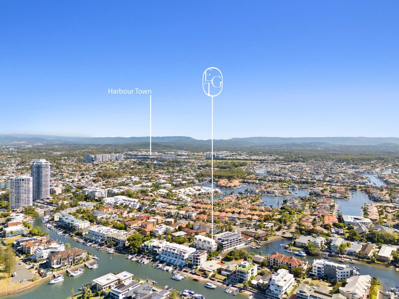 Photo - 4/31 Madang Crescent, Runaway Bay QLD 4216 - Image 21