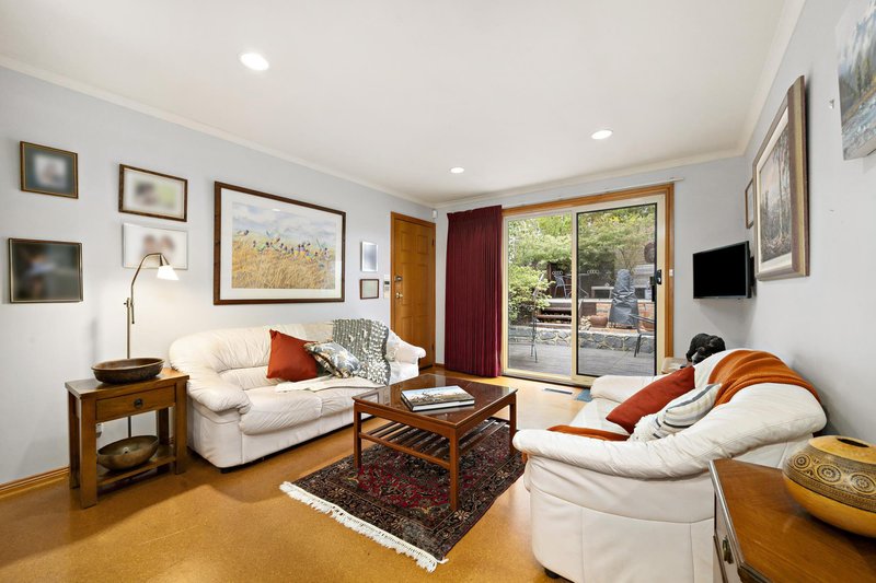 Photo - 4/31 Mugglestone Place, Bruce ACT 2617 - Image 6