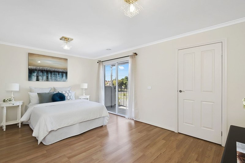 Photo - 4/31 Wedge Street, Dandenong VIC 3175 - Image 8