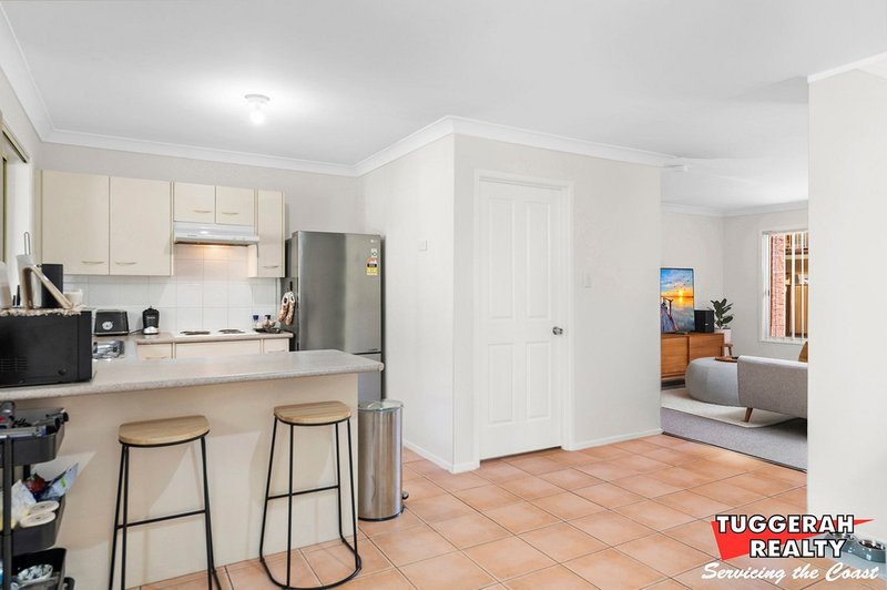 Photo - 43/10 Albert Street, Ourimbah NSW 2258 - Image 6