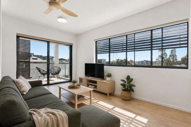 Photo - 431/120 Melton Road, Nundah QLD 4012 - Image 3