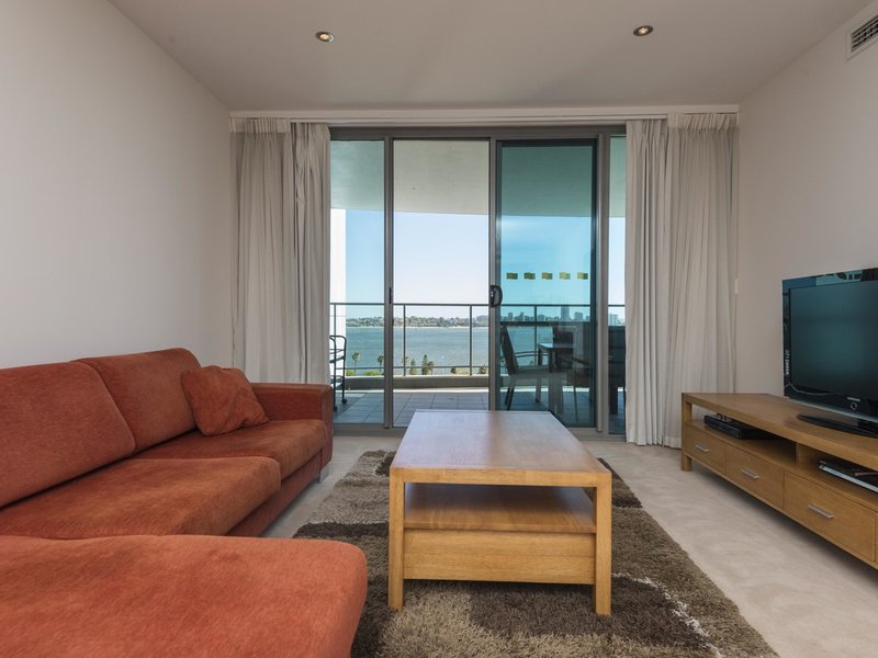Photo - 43/132 Terrace Road, Perth WA 6000 - Image 6