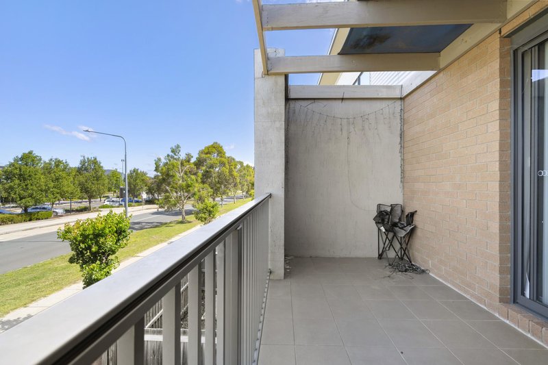 Photo - 43/141 Mapleton Avenue, Harrison ACT 2914 - Image 2