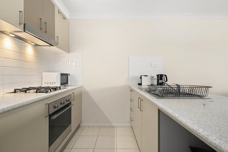 Photo - 43/141 Mapleton Avenue, Harrison ACT 2914 - Image 5