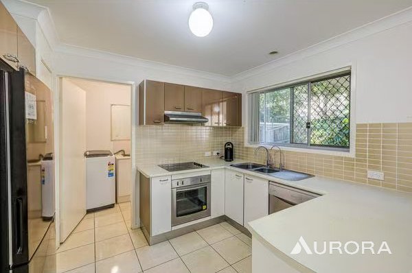 Photo - 43/15 James Edward Street, Richlands QLD 4077 - Image 5