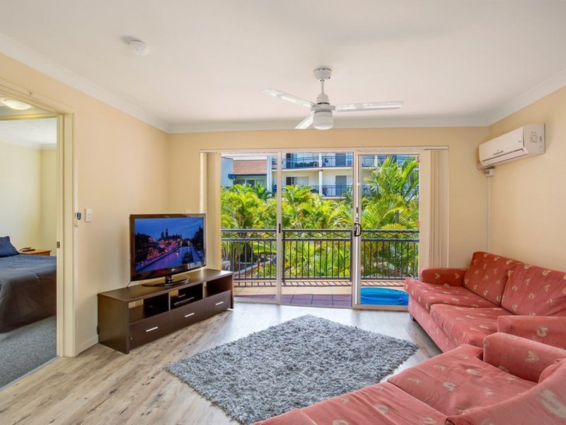 Photo - 43/150 Marine Parade, Southport QLD 4215 - Image 2