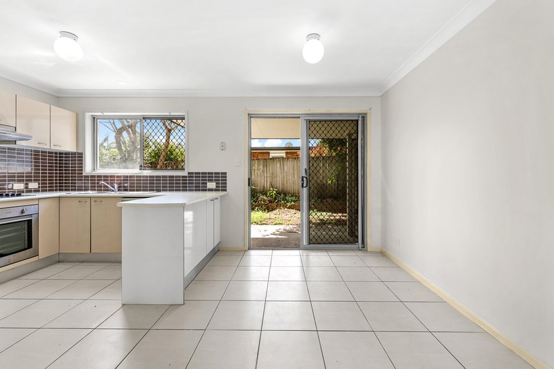 Photo - 43/16 Bluebird Avenue, Ellen Grove QLD 4078 - Image 6