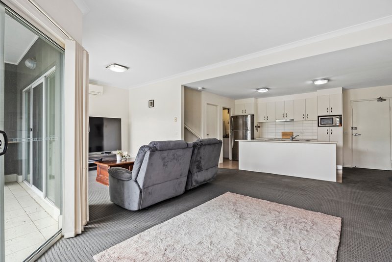 Photo - 43/161 Uriarra Road, Crestwood NSW 2620 - Image 5