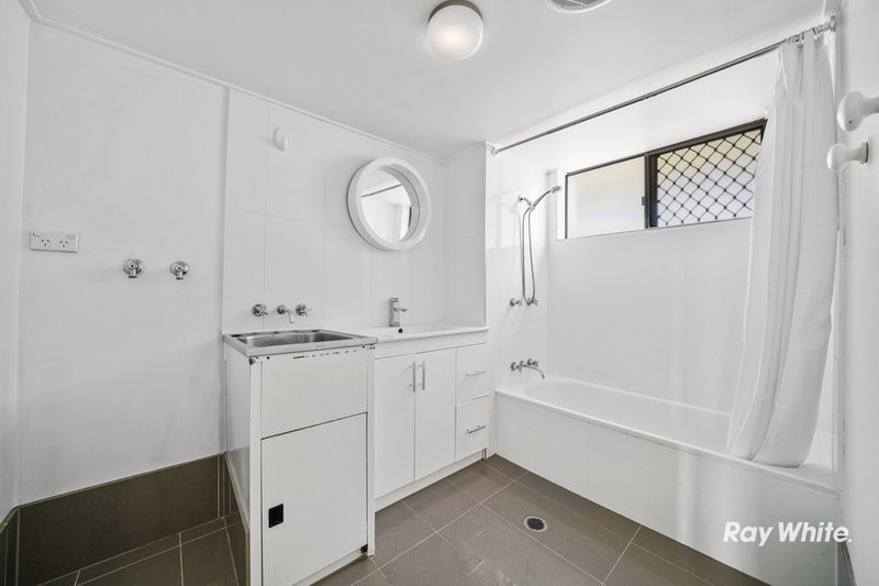 Photo - 43/169 John Paul Drive, Springwood QLD 4127 - Image 12