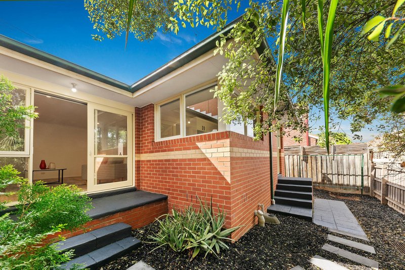 Photo - 4/318 Burwood Highway, Burwood VIC 3125 - Image 5