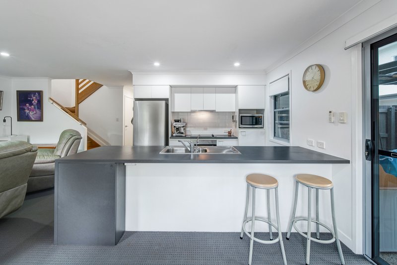 Photo - 43/2-12 Kurrimine Crescent, Mountain Creek QLD 4557 - Image 3