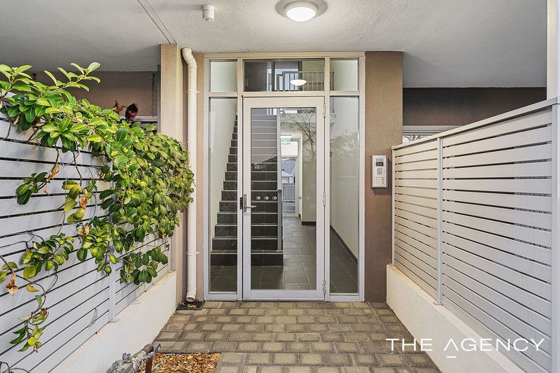 Photo - 4/32 Congenial Loop, Atwell WA 6164 - Image 4