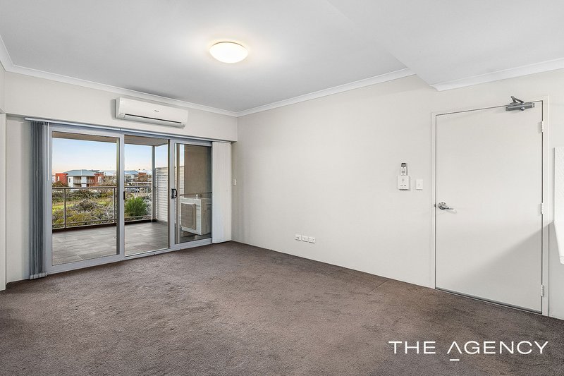 Photo - 4/32 Congenial Loop, Atwell WA 6164 - Image 6