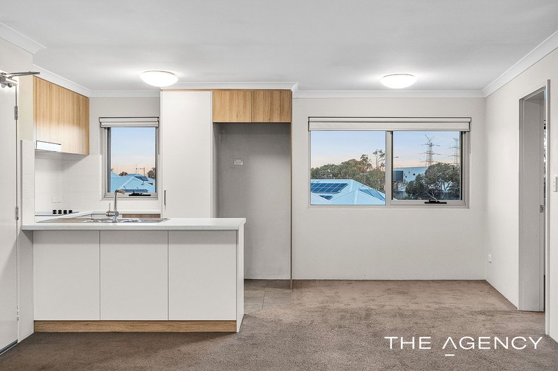 Photo - 4/32 Congenial Loop, Atwell WA 6164 - Image 9