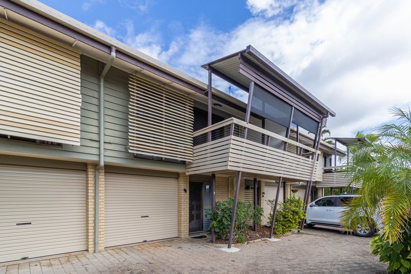 Photo - 4/32 Cypress Street, Torquay QLD 4655 - Image 10