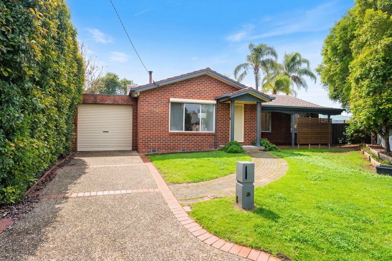 Photo - 432 English Avenue, Lavington NSW 2641 - Image 4