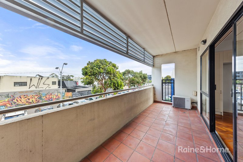 Photo - 4/32 Little Eastment Street, Northcote VIC 3070 - Image 10