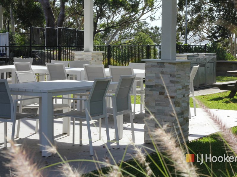 Photo - 43/2 Macleay Drive, Halekulani NSW 2262 - Image 12